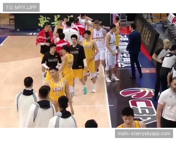 活塞八人得分上双诠释团队篮球成常规赛新趋势