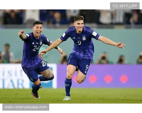 阿根廷根据比赛阶段调整阵型 落后时加强进攻领先时稳固防守