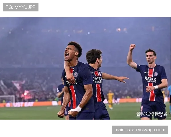 巴黎圣日耳曼客场三比二逆转摩纳哥 杜埃替补登场梅开二度